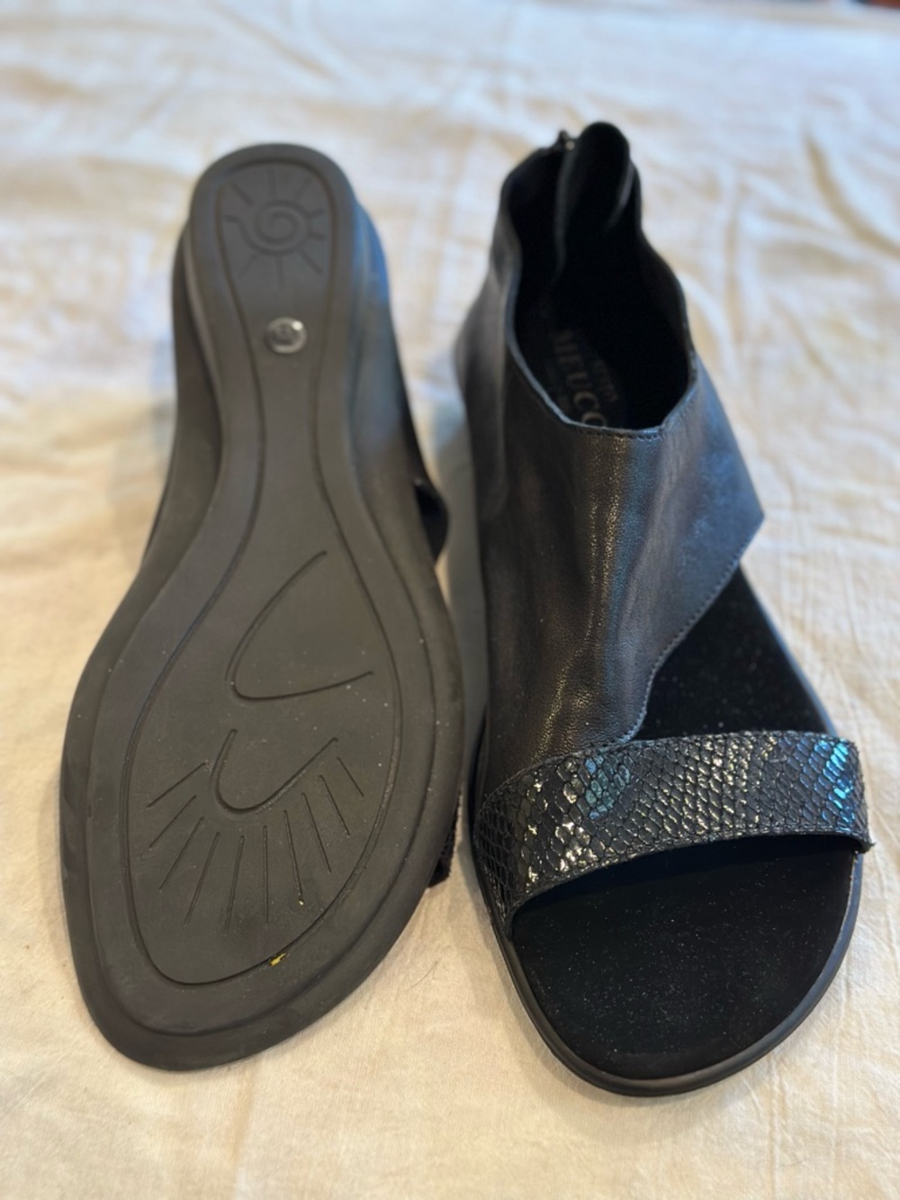 Sesto Meucci Black Open-Toe Leather Sandal with Snakeskin Accent - Picture 7 of 10